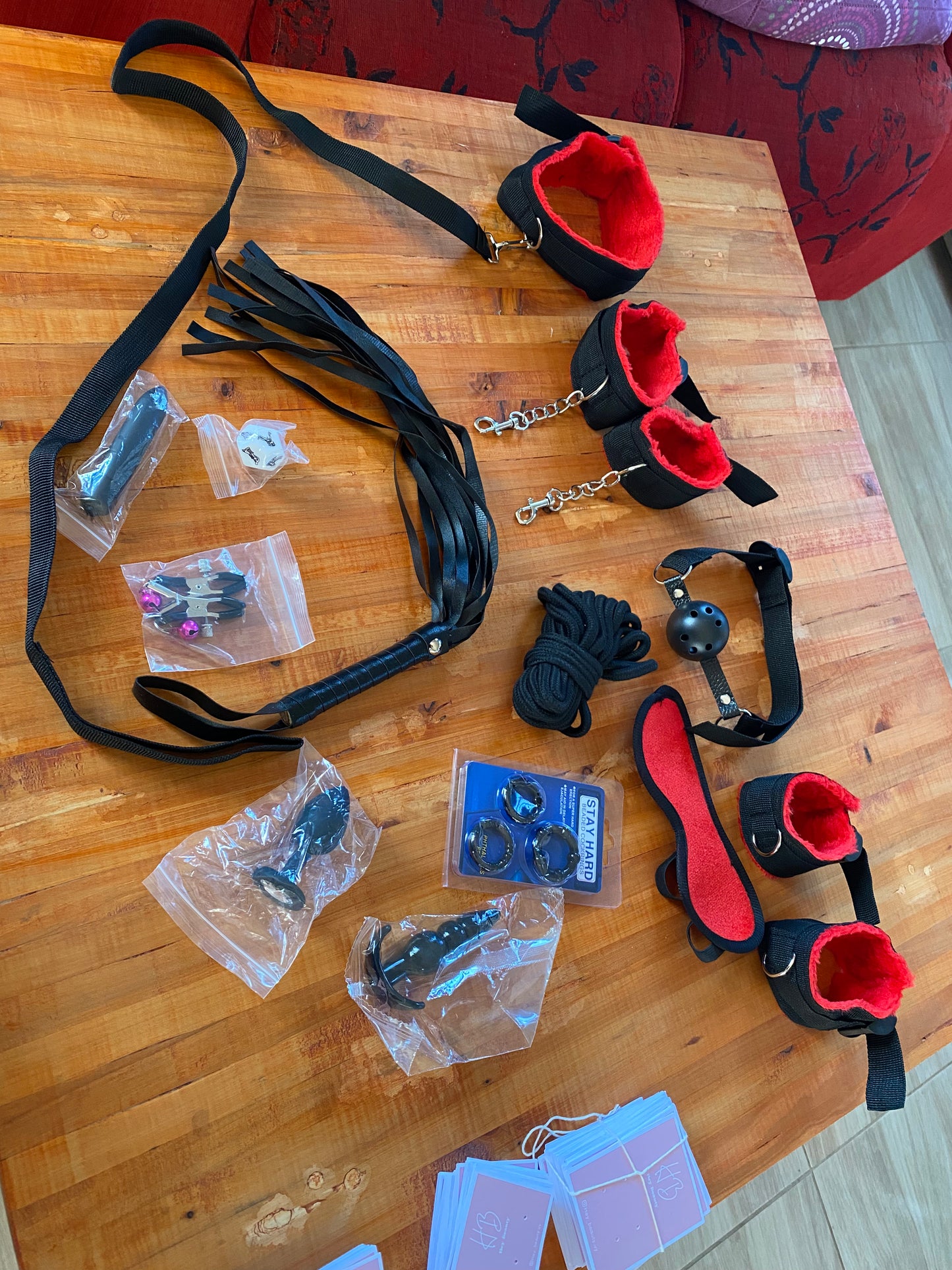 Kit BDSM rojo y negro 15pcs