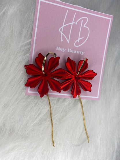 Flor roja en aro