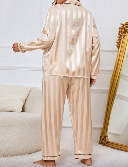 Pijama satén 3XL color champán 🍾