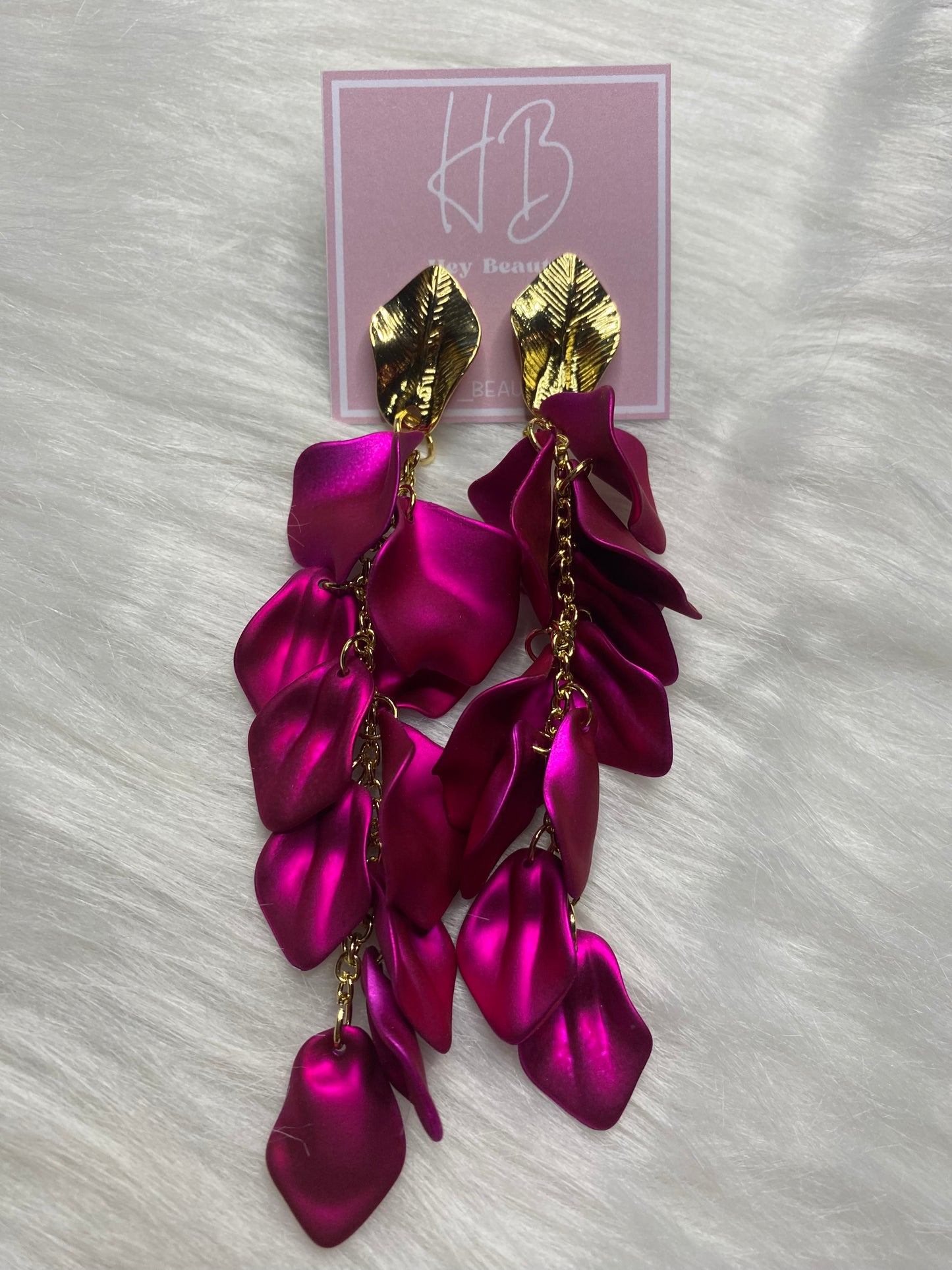 Caravana petalos largos fucsia y dorado