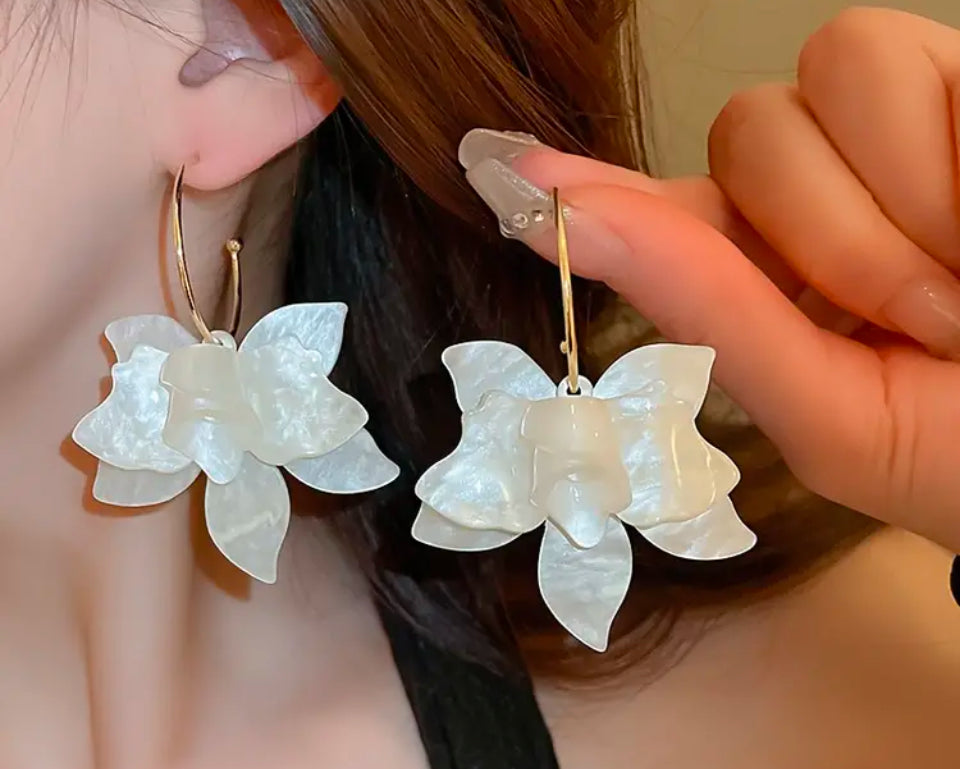 Colgantes flor de resina