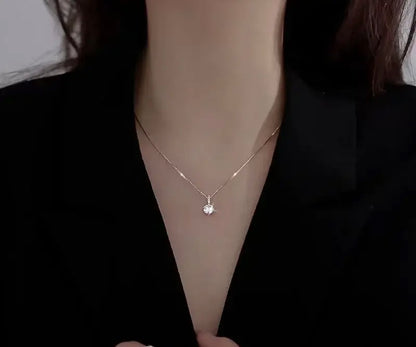 Collar con strass