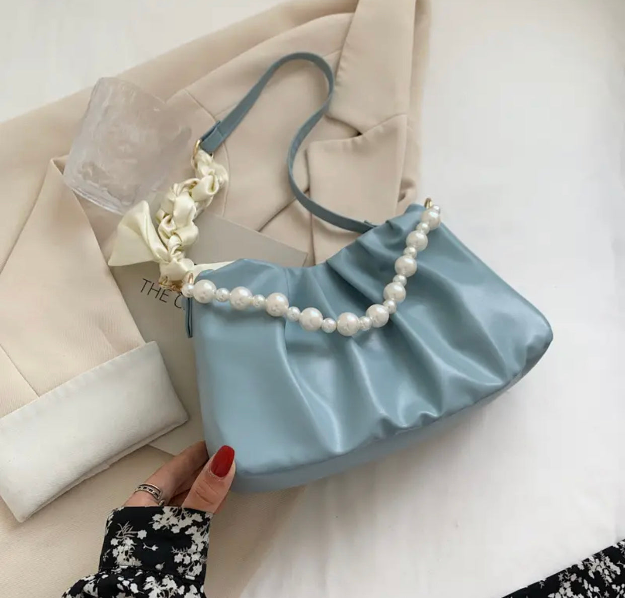 Cartera Perlas