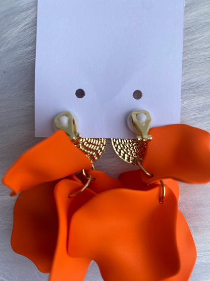 Petalos varios colores con CLIPS