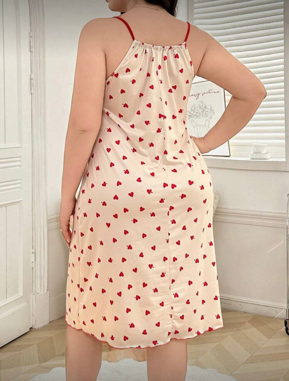Camisón beige con corazoncitos 4XL