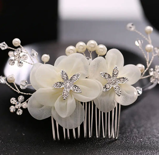 Tocado para novia o quinceañera
