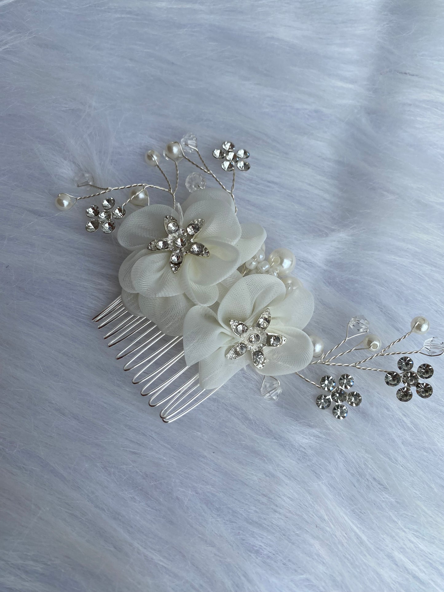 Tocado para novia o quinceañera