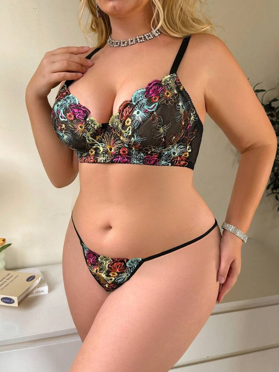 Conjunto bordado