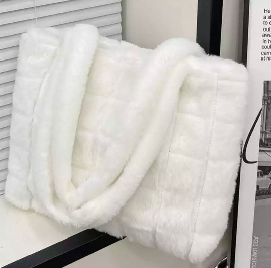 Bolso para invierno en blanco