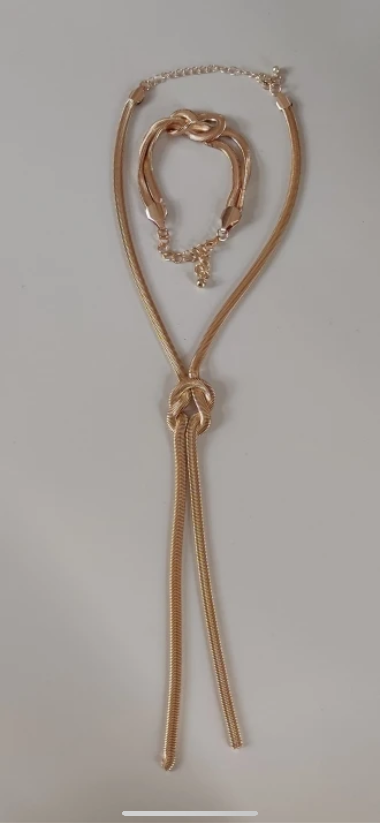 Collar con nudo + pulsera