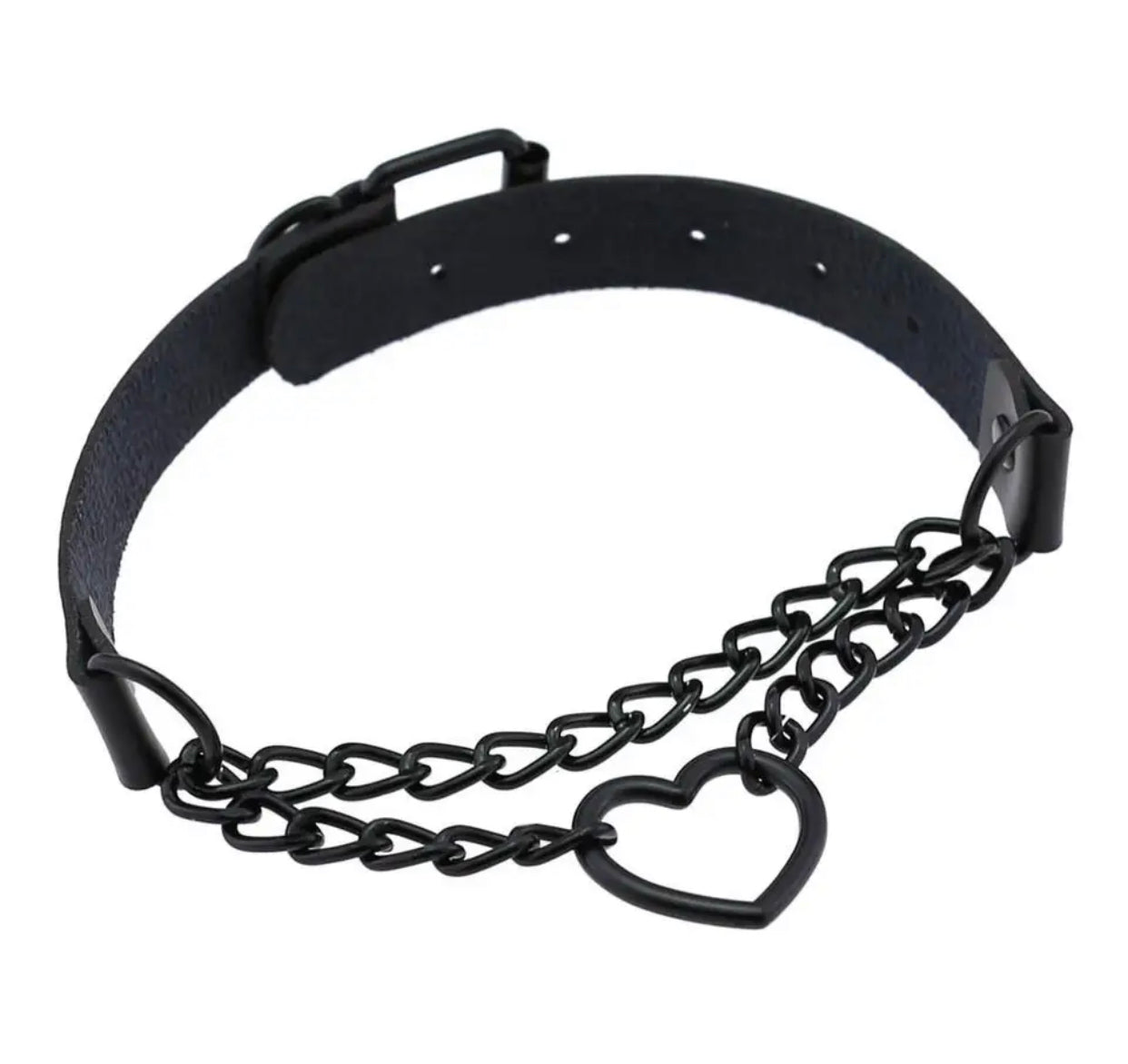 Choker negro con corazón