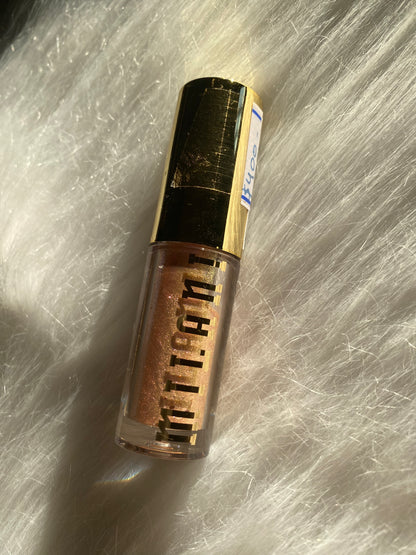 Sombra liquida Milani