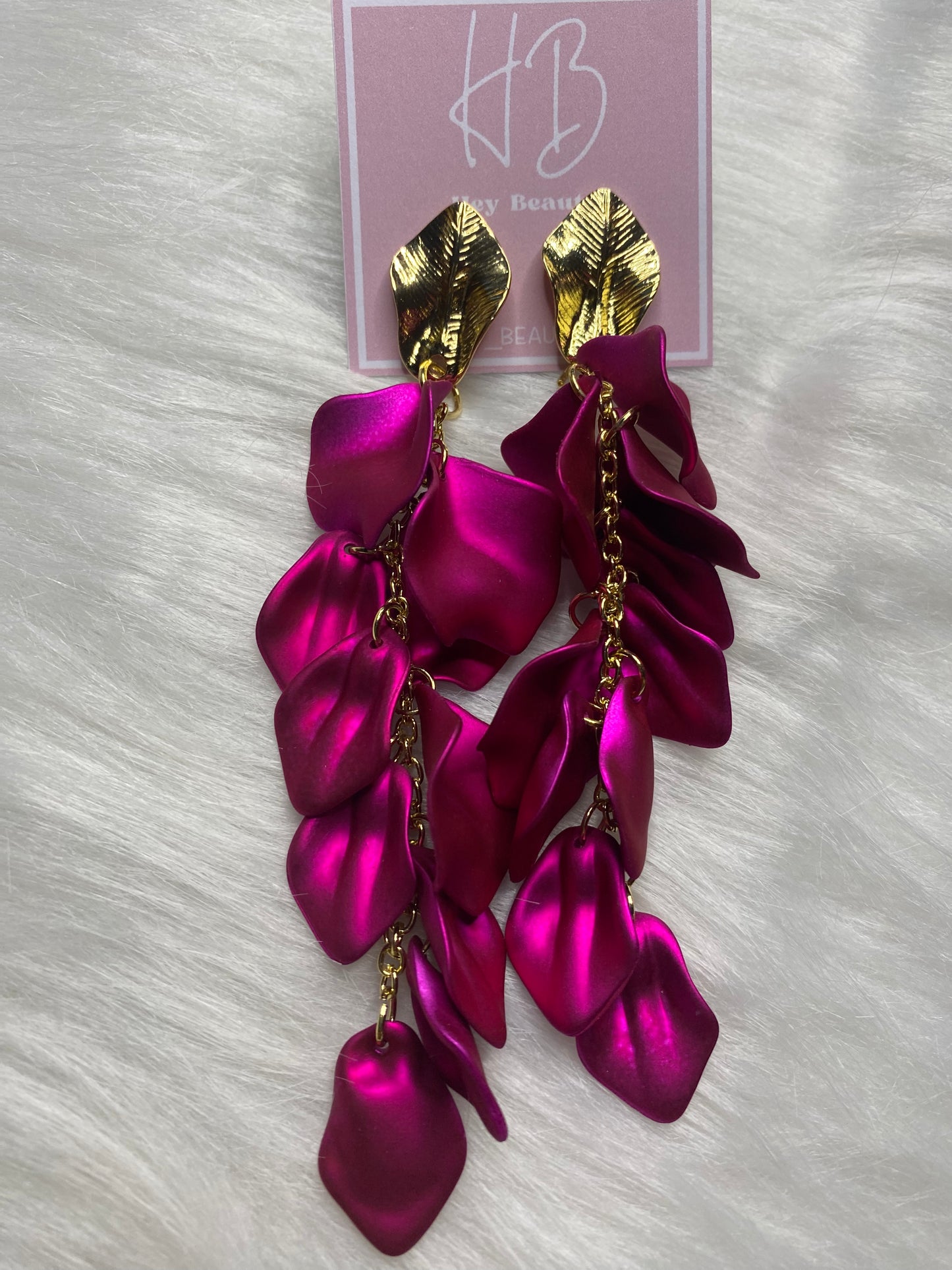 Caravana petalos largos fucsia y dorado
