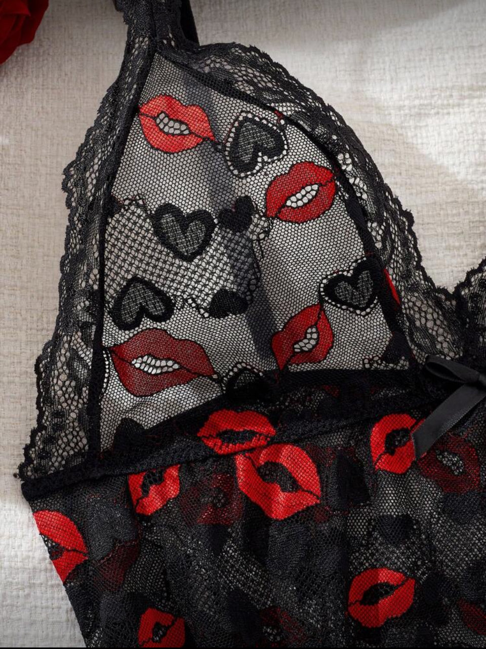 Babydoll negro y besos 4XL