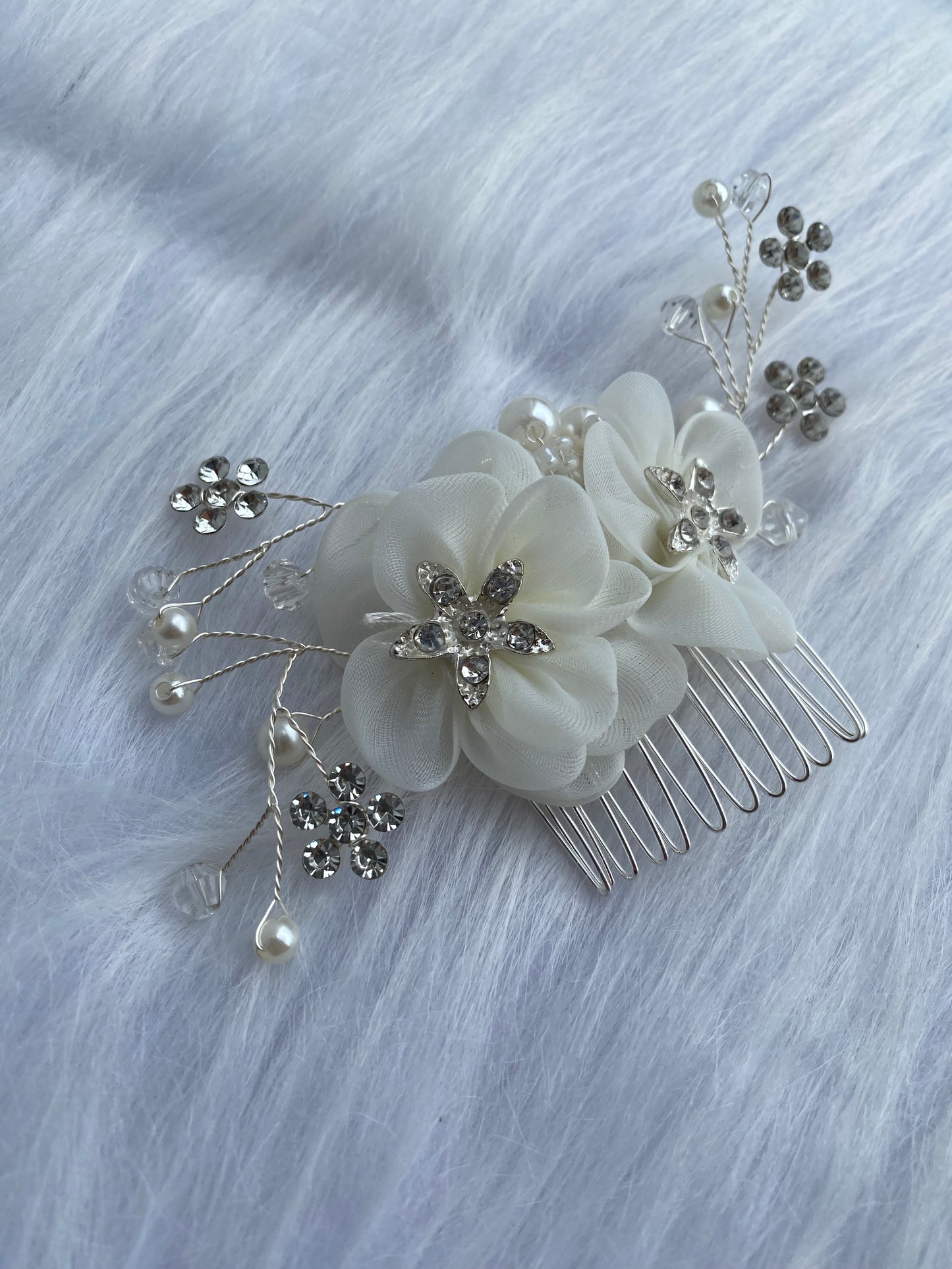 Tocado para novia o quinceañera