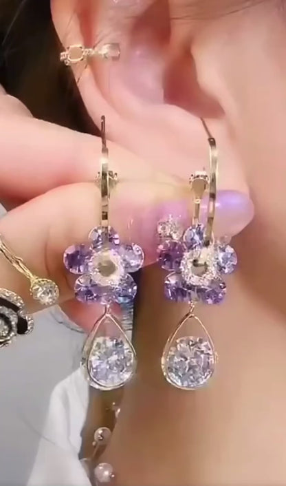 Florcitas turquezas o moradas